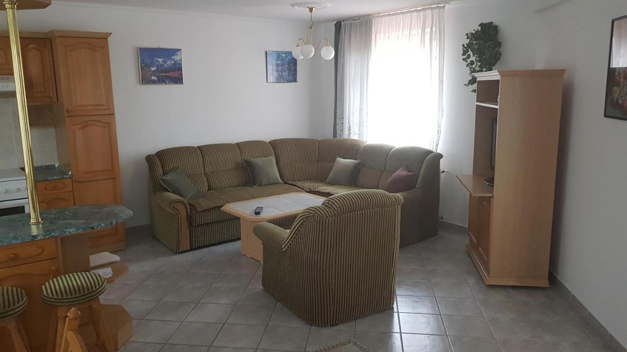 Royal Apartman Vonyarcvashegy Extérieur photo